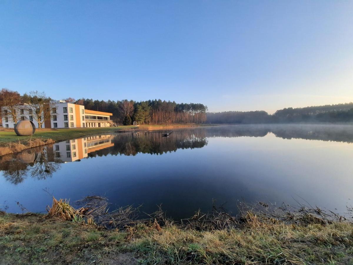 Hotel Odpocznia Resort I Las Jaracz Екстериор снимка