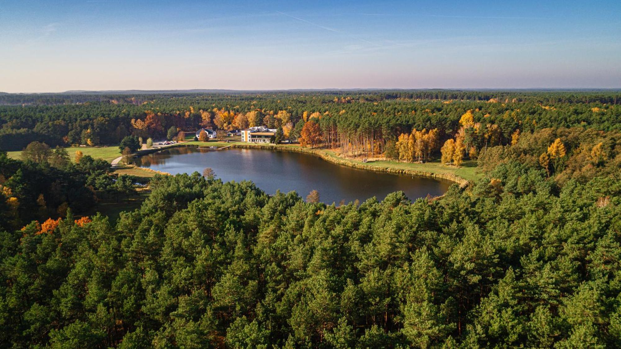 Hotel Odpocznia Resort I Las Jaracz Екстериор снимка